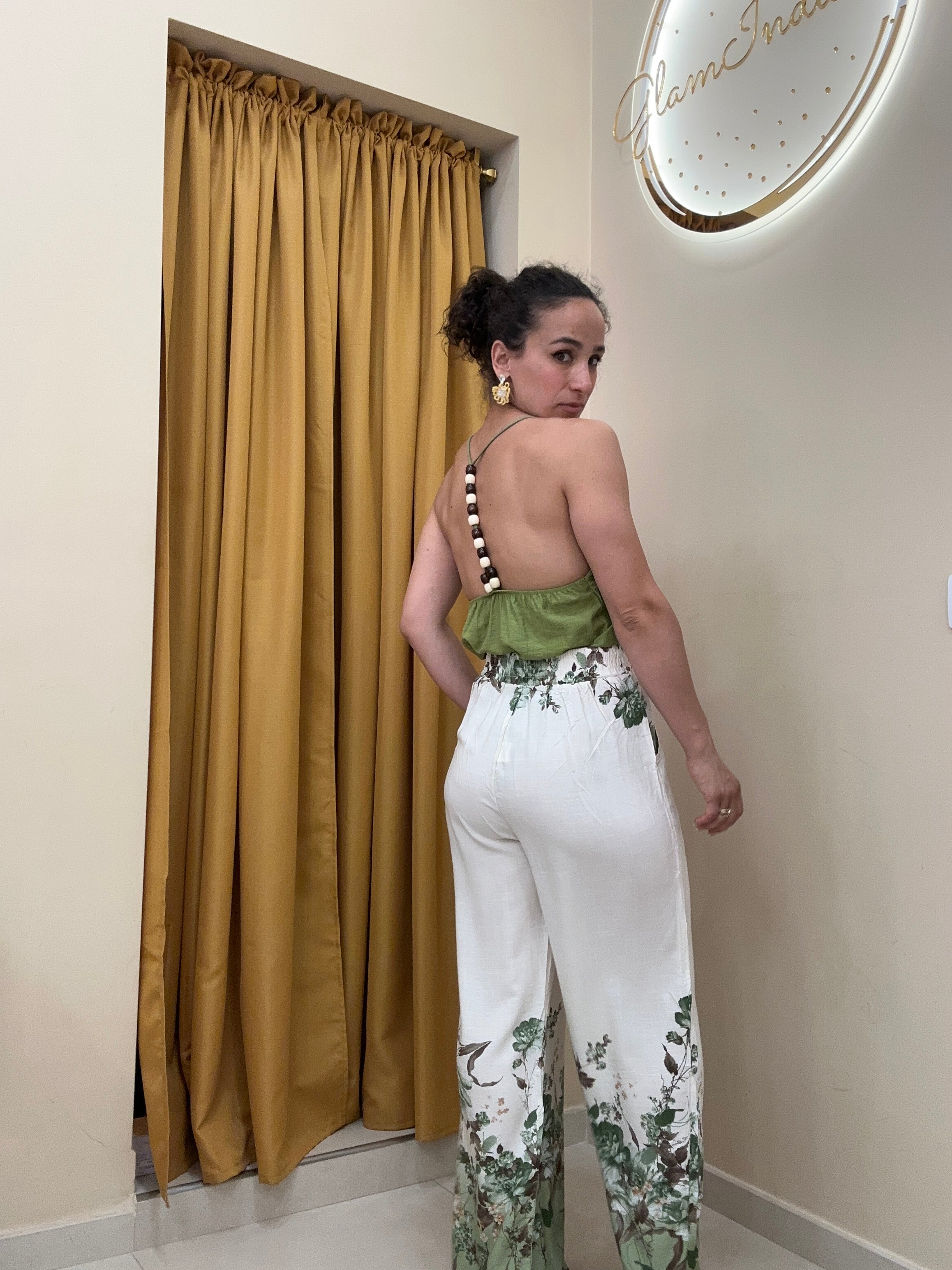 Top verde particolare