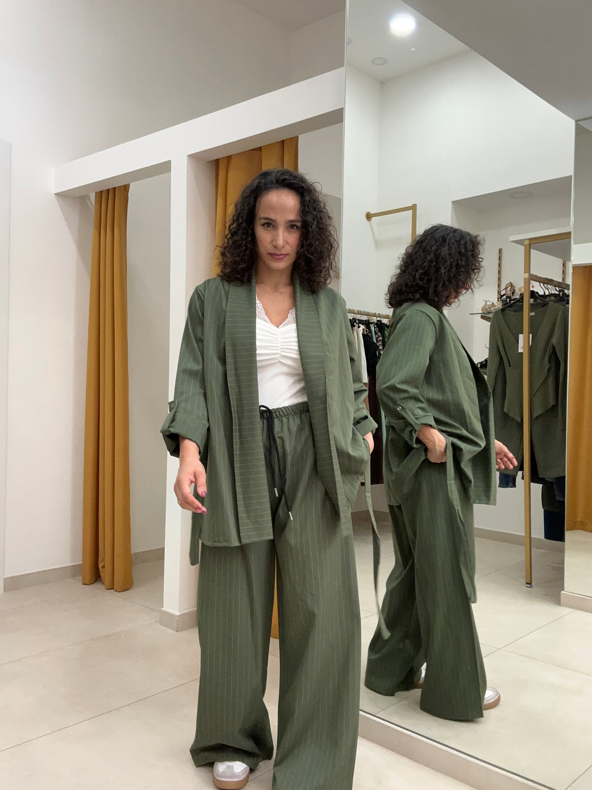 Tailleur accappatoio gessato