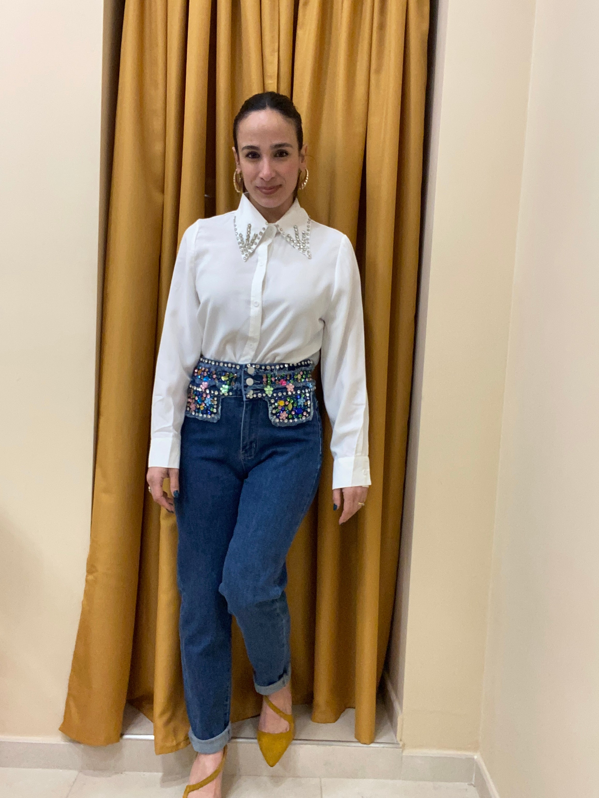 Camicia colletto lungo applicazioni