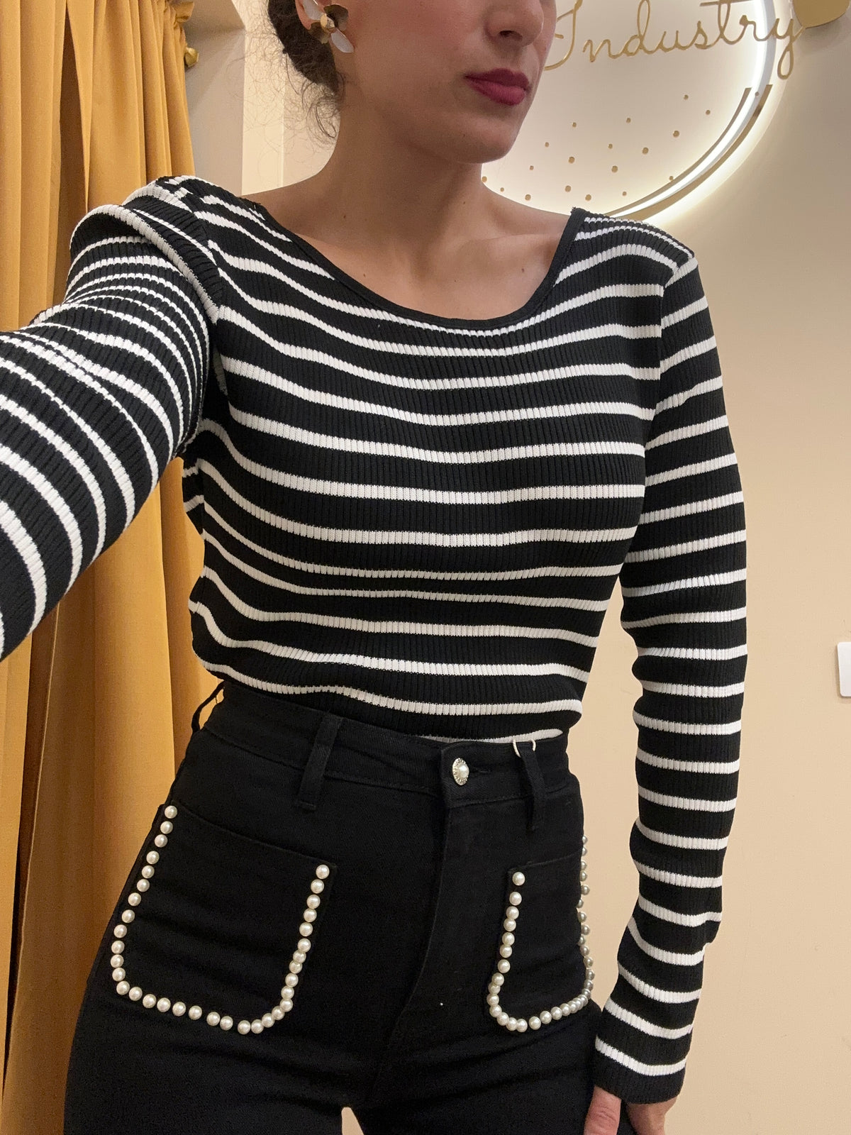 Maglia scollatura posteriore