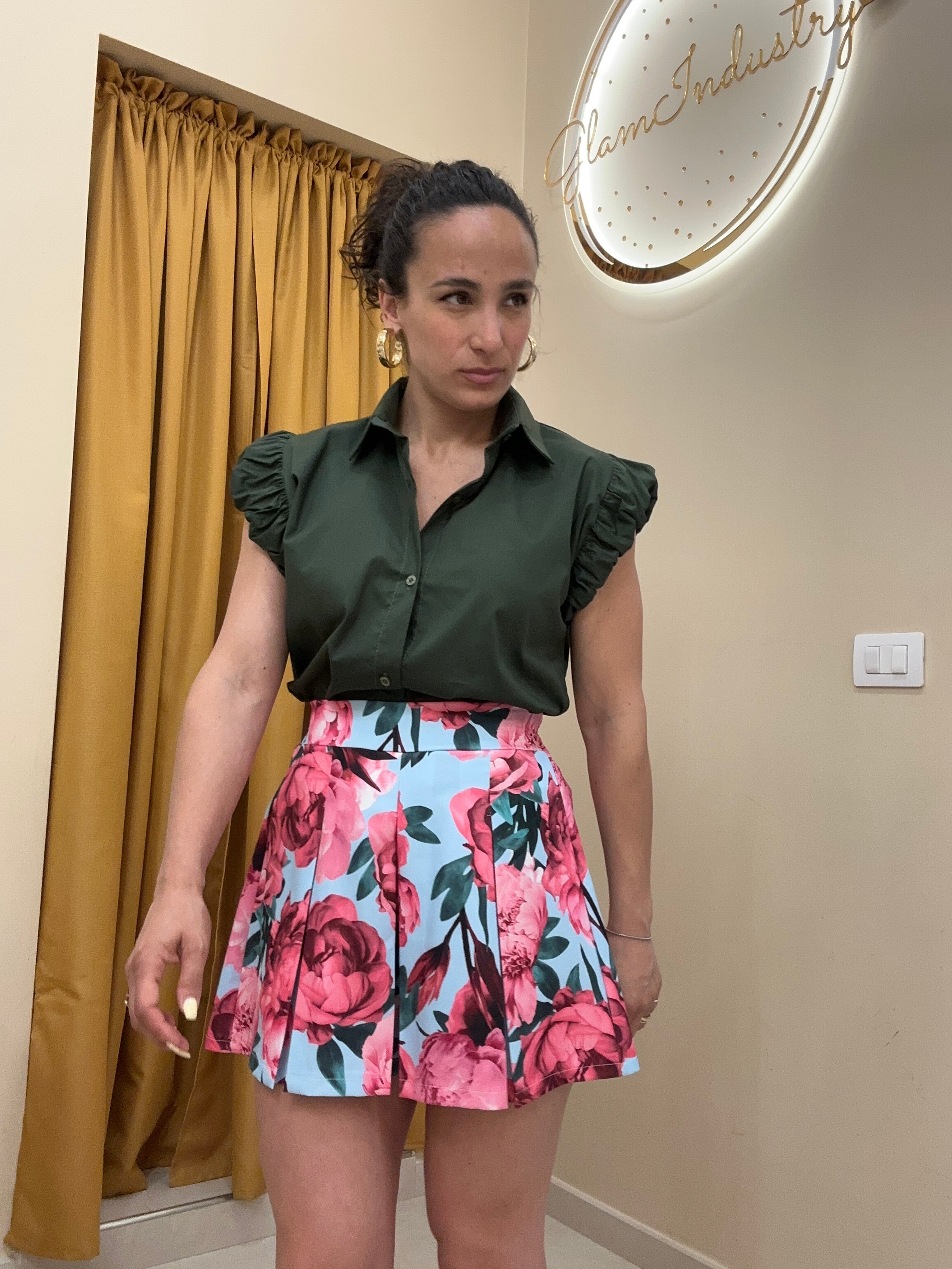 Camicia ali particolari