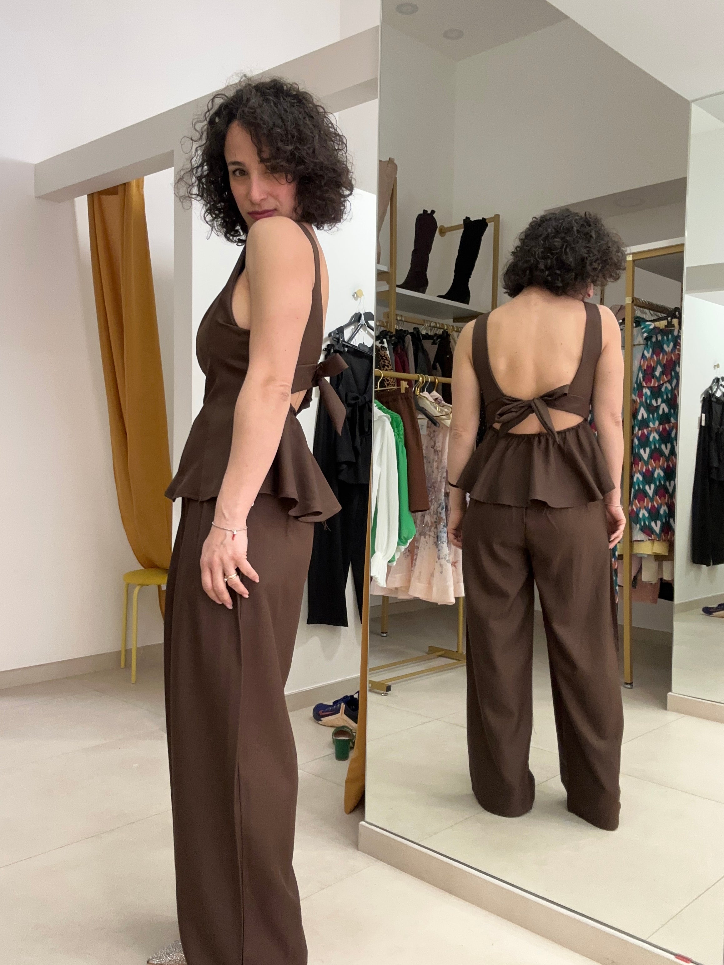 Completo fashion ma low cost marrone