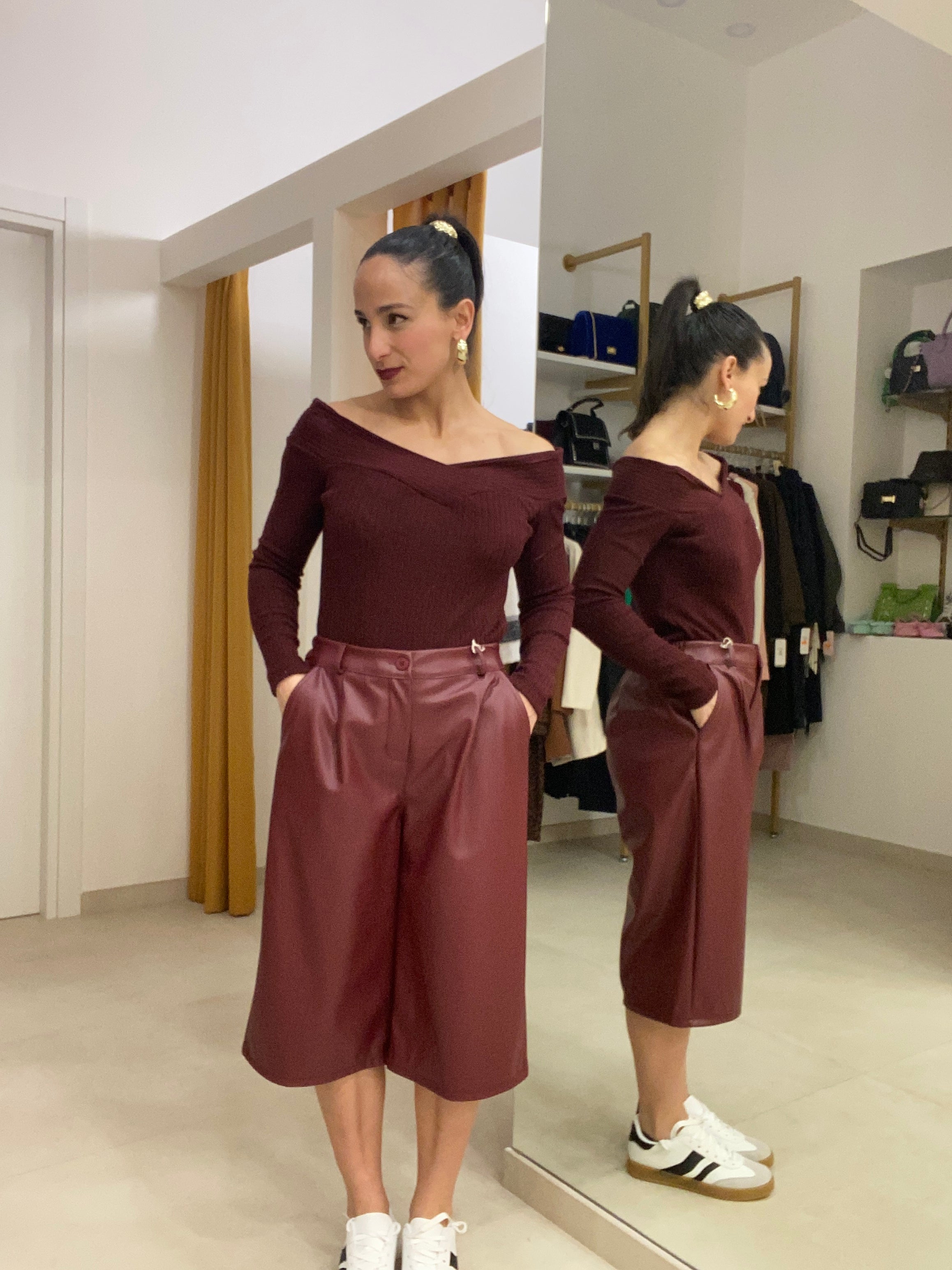 Pantalone bermuda ecopelle