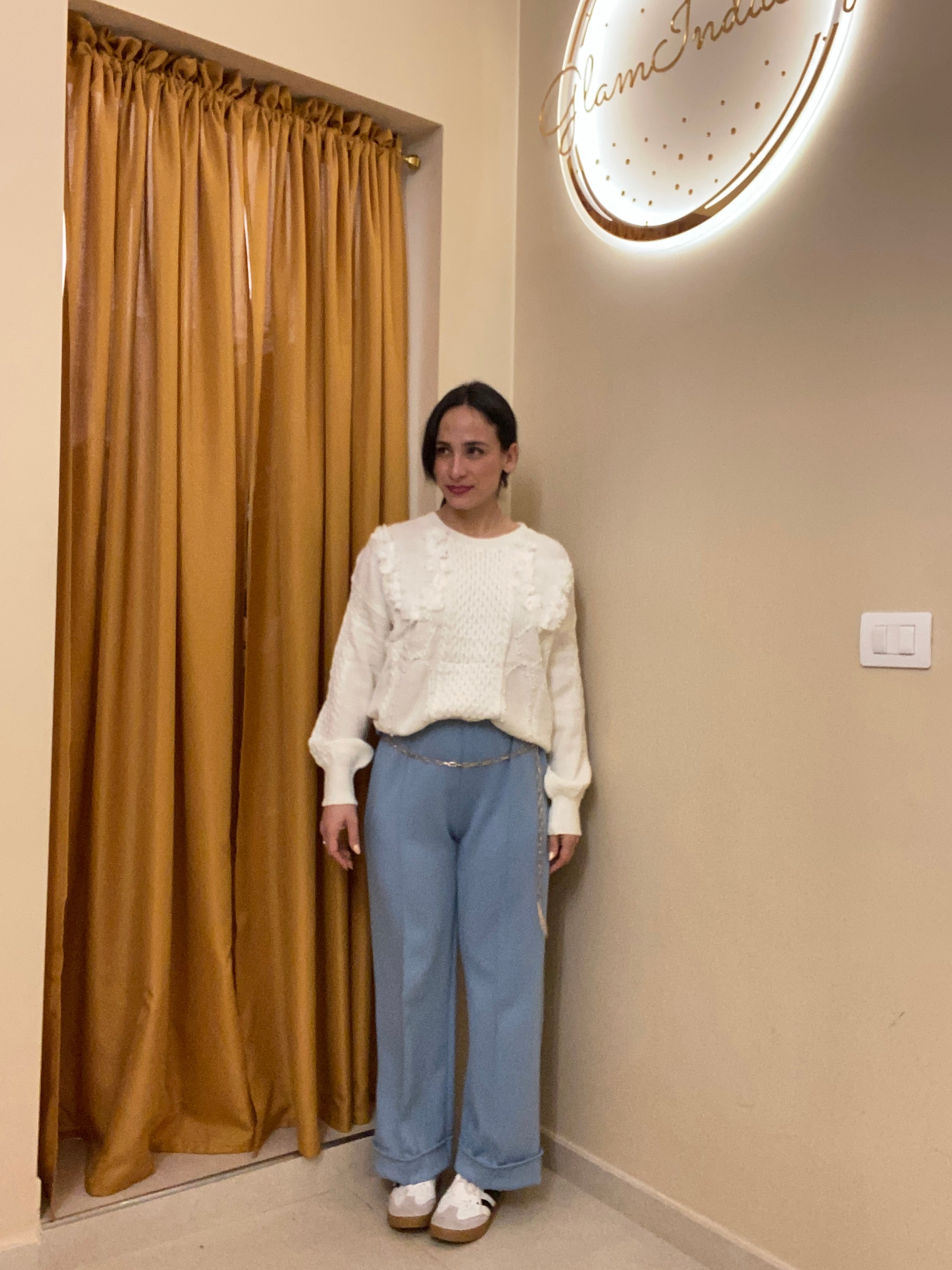 Pantatuta elegante con cintura